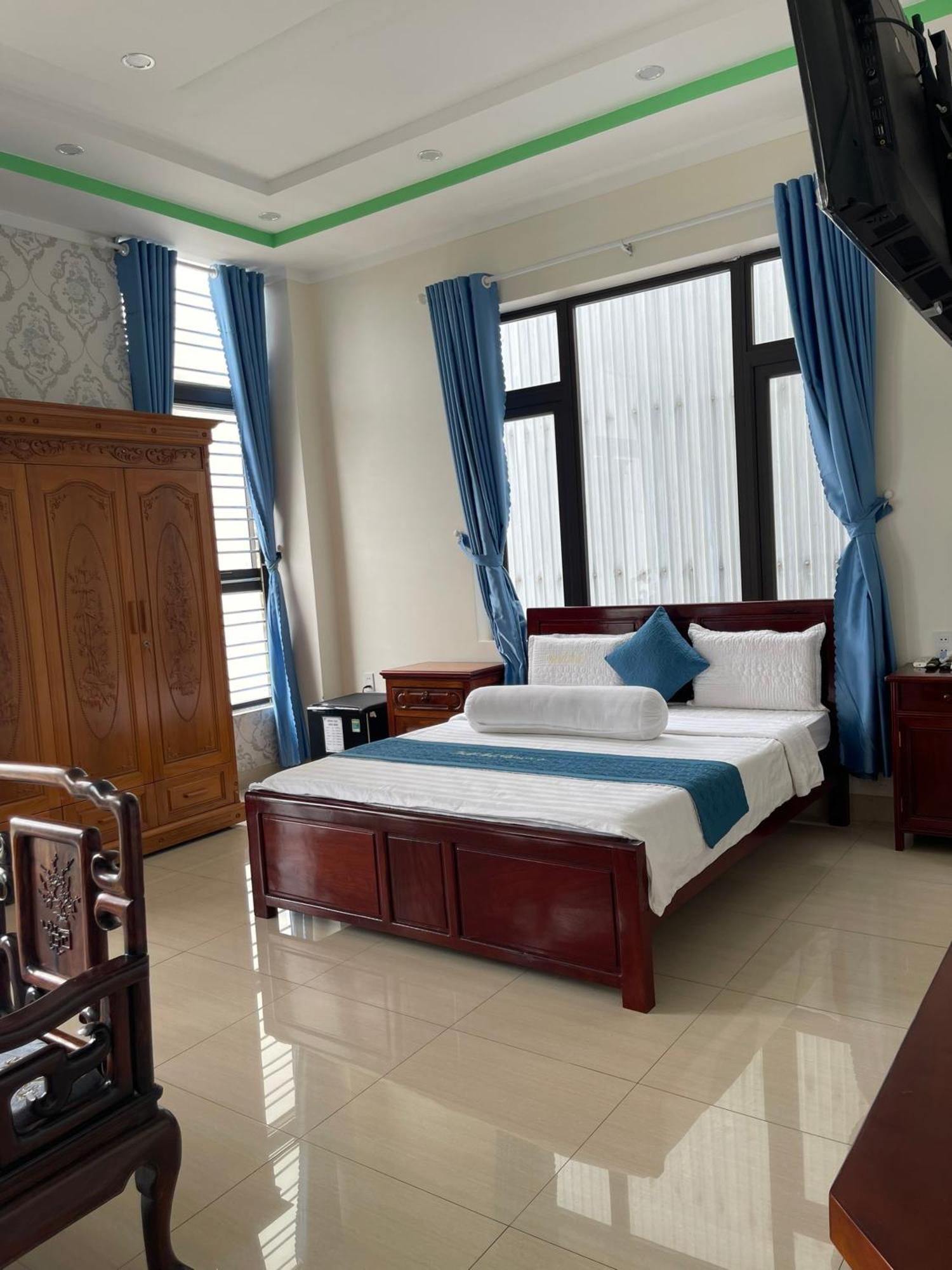 Anh Tuan Hotel & Coffee - Pleiku, Gia Lai Exterior foto