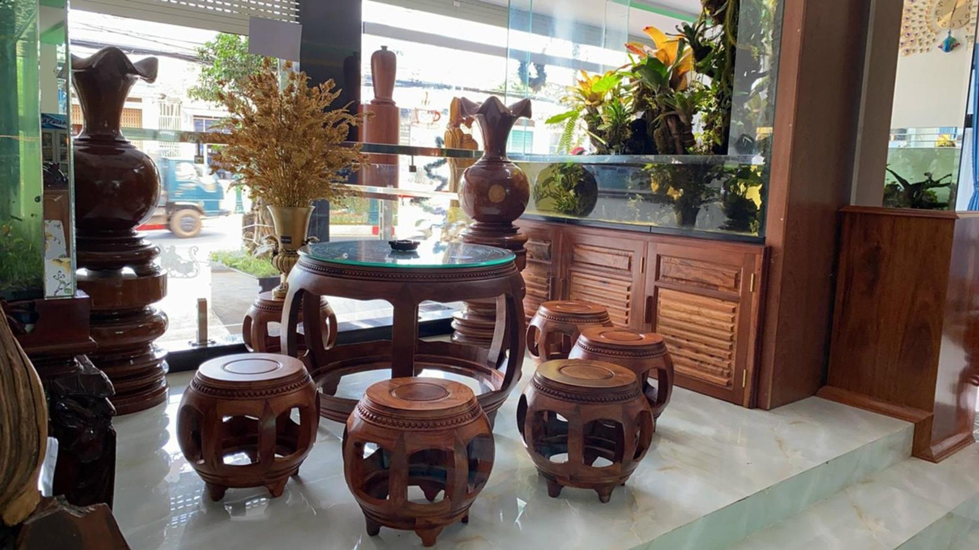 Anh Tuan Hotel & Coffee - Pleiku, Gia Lai Exterior foto